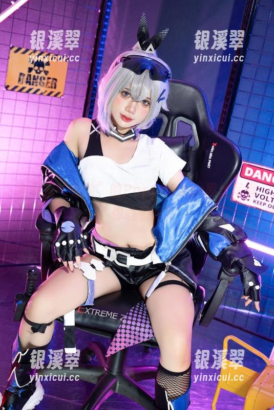 PoppaChan 全网最“危险”的PoppaChan黑丝写真,你敢看吗?