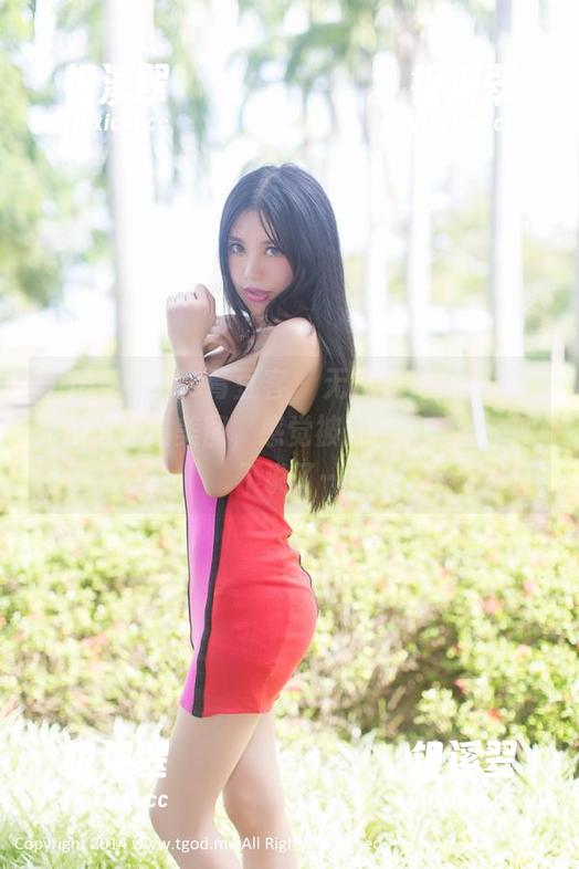 QingDouKe青豆客-尤美Yumi QingDouKe青豆客 - 无意中翻到的尤美Yumi眼镜美图,感觉被打击了一番,就不说了…