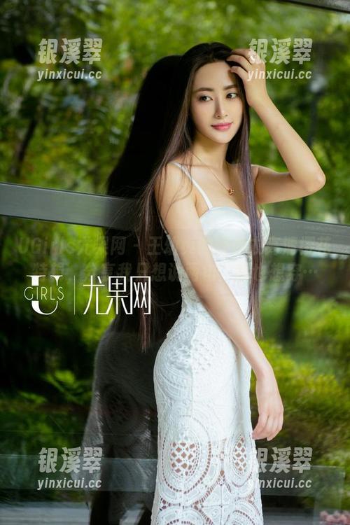 UGirls尤果网 - 王幼贞的连体衣高清樱花特辑，分享我只想说两句：我也想穿…
