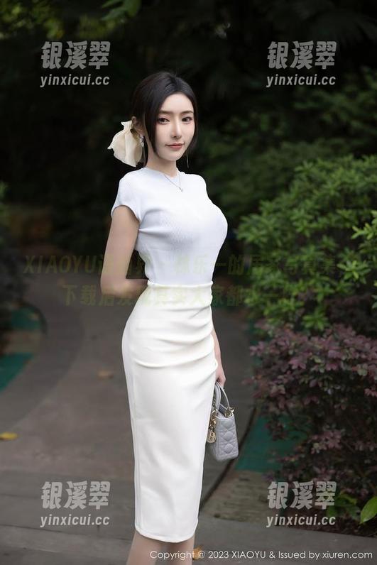 XIAOYU语画界-林乐一 XIAOYU语画界 - 林乐一的居家写真集,下载后发现其实大家都水一样?