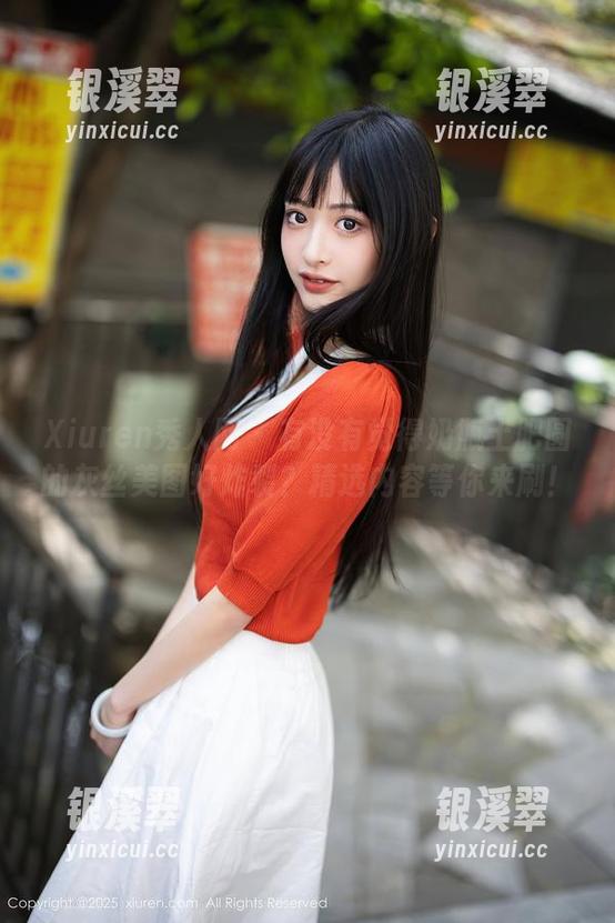 Xiuren秀人网 - 有没有觉得奶瓶土肥圆的灰丝美图好炸裂？精选内容等你来刷！
