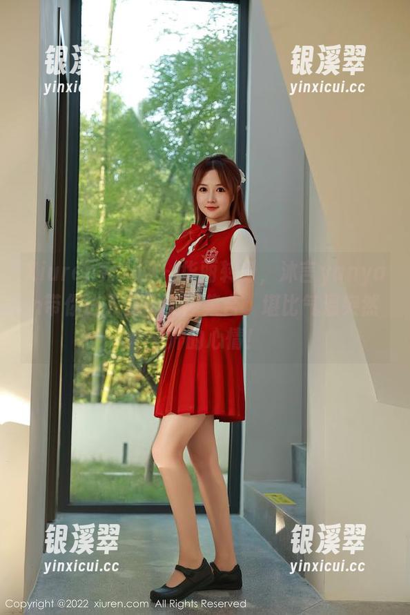 Xiuren秀人网-沐言yanyan Xiuren秀人网 - 华丽转身,沐言yanyan带你进入夏天美图集合,堪比气温突然上升的心情!