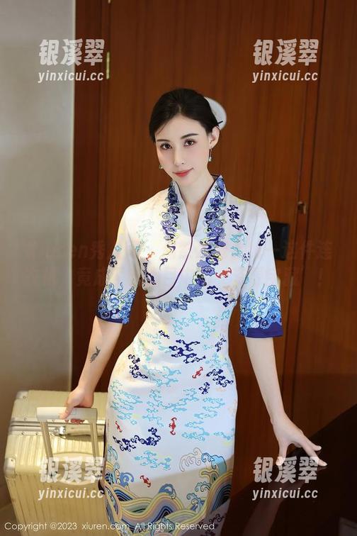 Xiuren秀人网-金纯一 Xiuren秀人网 - 偶然发现金纯一这件连衣裙,竟成了我心目中的‘资源宝藏’!