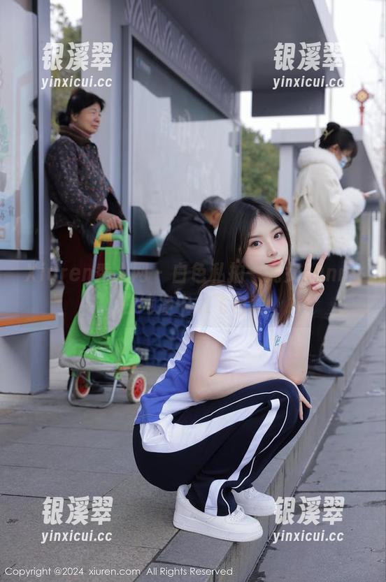 Xiuren秀人网-龙女sunny Xiuren秀人网 - 白色私拍—龙女sunny在纯净中放飞自我