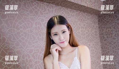 YouWu尤物馆-FoxYini孟狐狸 YouWu尤物馆 - FoxYini孟狐狸户外之旅:高清写真版的‘山边狐狸’日常!