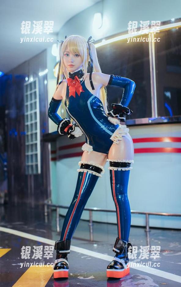 免费派送！izumi泉桃子的美图，就好比帝国通讯官的胖头鱼，令人咋舌的画风！