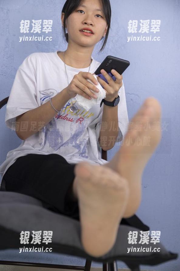 南国足艺 - 原图来了，静儿的害羞小美女，像是一颗被轻轻捏开的小心脏