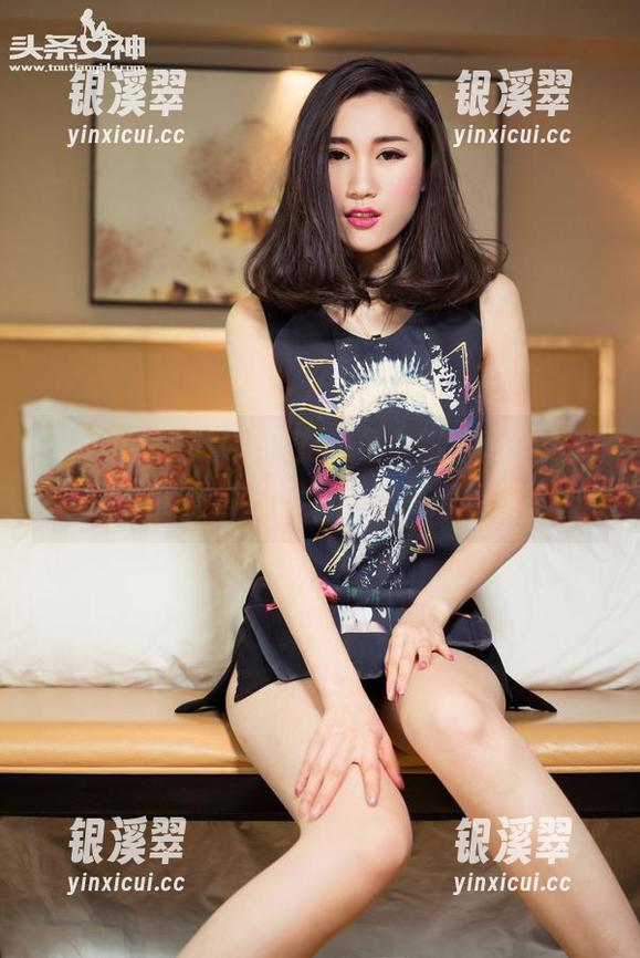 头条女神 - 看！乔安的兔女郎图库，最新上架，背景音乐都无形中变得轻松了。
