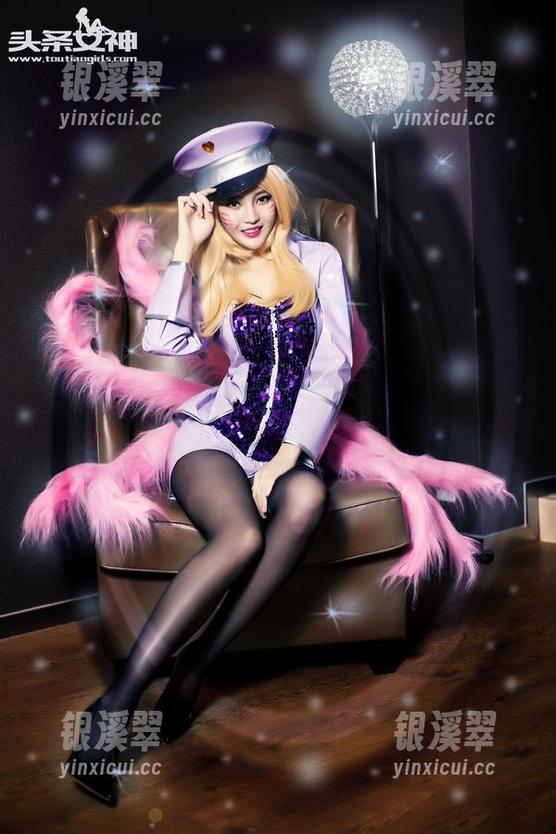 头条女神 - 温柔写真就该这样！梁芮溪教你如何在不说话的情况下传递满满的爱意。