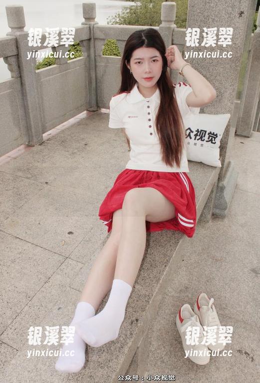 小众视觉-玲玲 小众视觉 - 最新的海边时光,玲玲美图的羞涩角落。