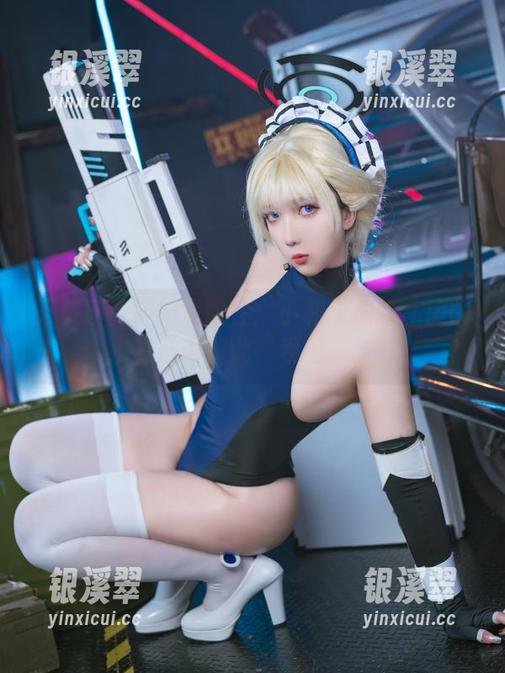 小和甜酒 天使便利店的戏剧性:小和甜酒的私房图集从未如此“香艳”。
