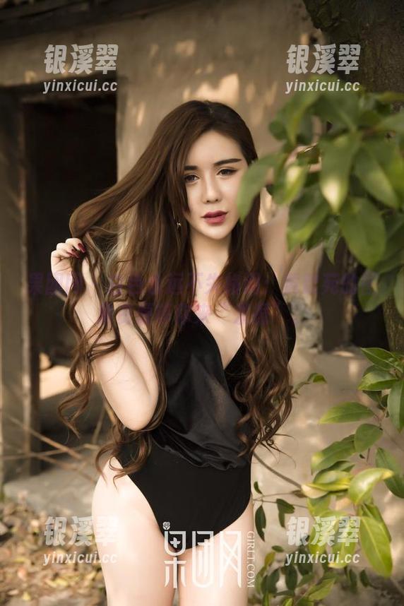果团网-黄歆苑 果团网 - 白色永远不失格调:黄歆苑的图集资源等你来“发掘”。