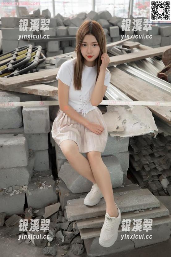 梦丝女神-王娇娇 梦丝女神 - 图片捕捉:看王娇娇,白裙空灵得像一阵轻风,我的命呐,心都要飞走了,真该给个奖!