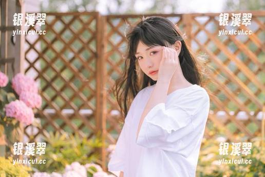 爆机少女喵小吉 爆机少女喵小吉在浴缸边打发时间,无圣光是个状态,图包随意登场!