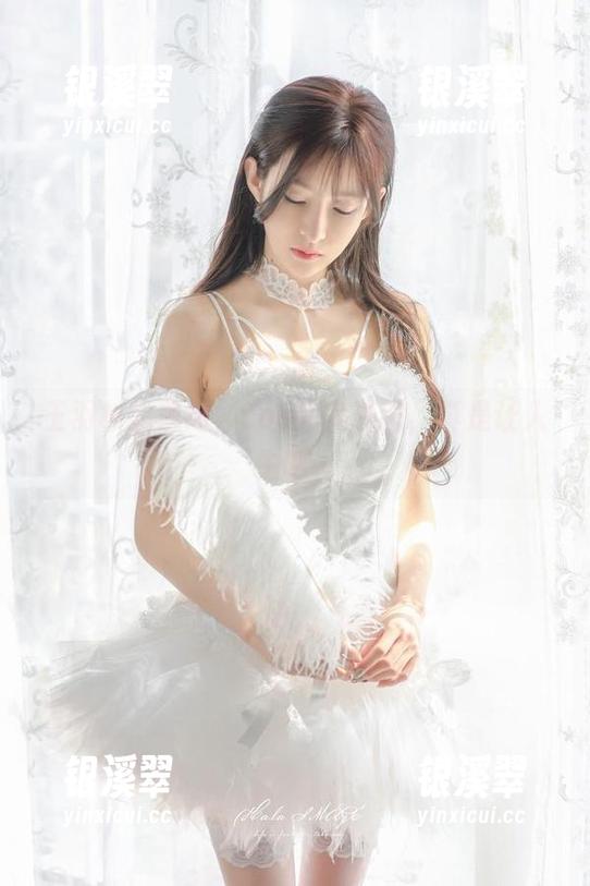 王羽杉 王羽杉的清纯,cos完美原图,真是让人生吧…