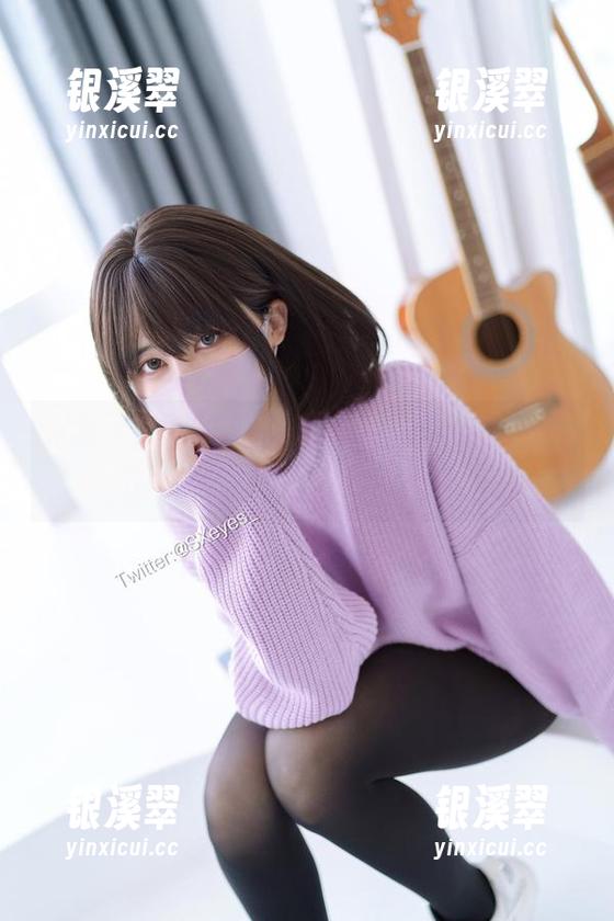 眼酱大魔王w 眼酱大魔王w的写真显示,裤里丝到底是个什么概念,让我品鉴一下。