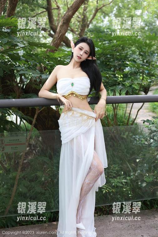 秀人网-孟狐狸FoxYini 秀人网 - 免费图册:孟狐狸FoxYini的女仆,在你的眼前晃动