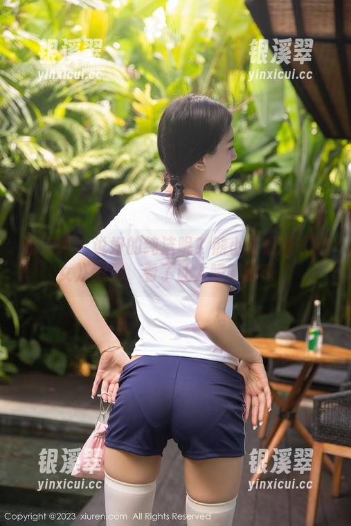 秀人网-熊小诺 秀人网 - 说好的纯洁呢?熊小诺最新《修女》图册,看了让人啧啧称奇。