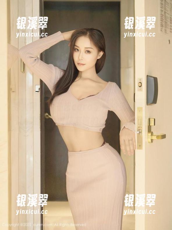 秀人网-童千艺cara 秀人网 - 童千艺cara学姐的免费图片,让你的粉丝收获友谊的小船说翻就翻!