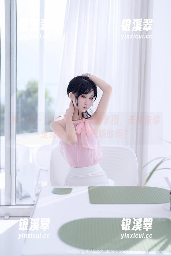 秀人网-美桃酱 秀人网 - 疯狂翻滚的泳池套图,美桃酱你是来散发迷人气场的吗?
