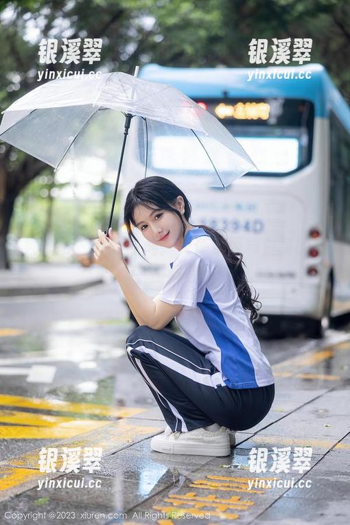 秀人网-西希白兔 秀人网 - 图集时间:天使系西希白兔的假面舞会