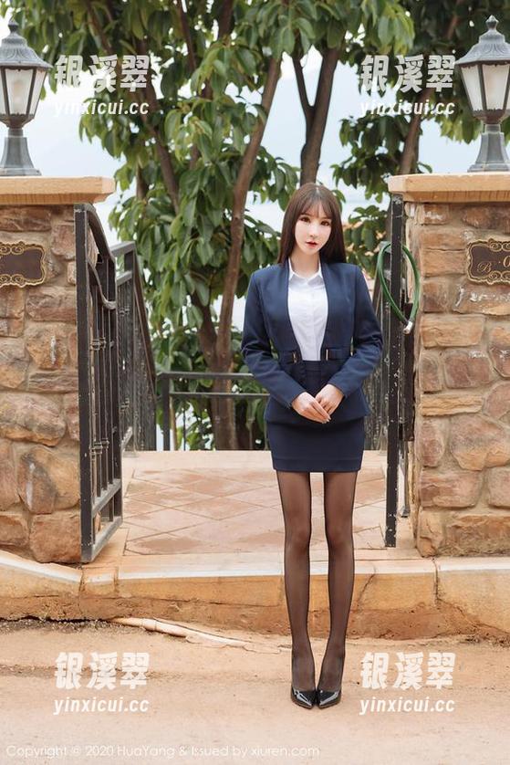 花漾show-玥儿玥er 花漾show - 当玥儿玥er遇上女孩写真合集:像被阳光照耀的奶茶,既甜又捉摸不定!