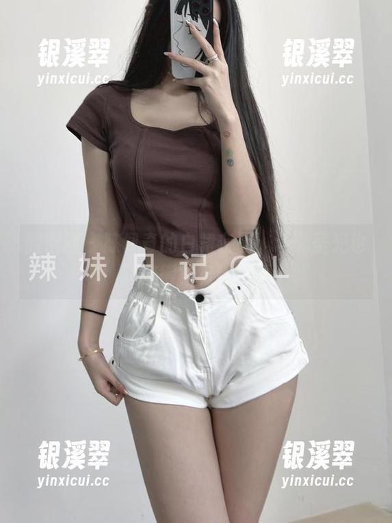 陈佩奇 微密圈 - 陈佩奇的白裙套图,让无圣光也变得很有趣!