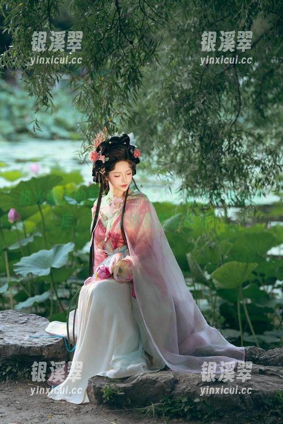 雯妹不讲道理 热火朝天的厨房,雯妹不讲道理带来的图库,下载了也要拍手叫好!