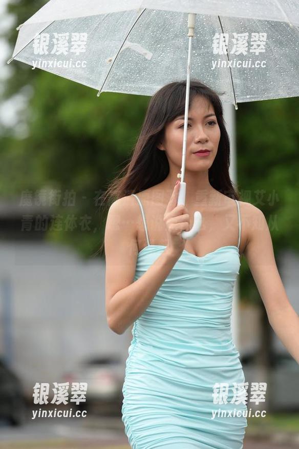 魔镜街拍 - 在高清原图下，重新审视艾小青的连体衣，嗯…想说点什么，又不知从何说起